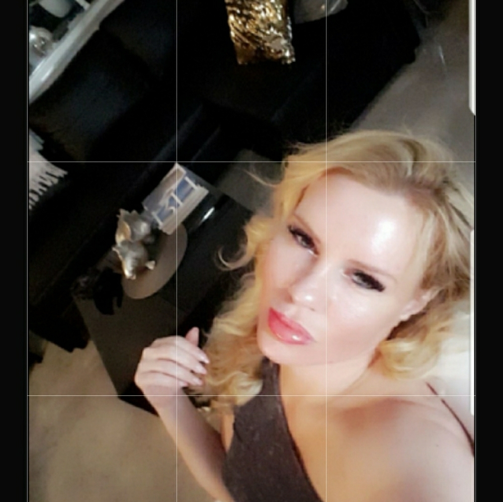 Black one sleevless top